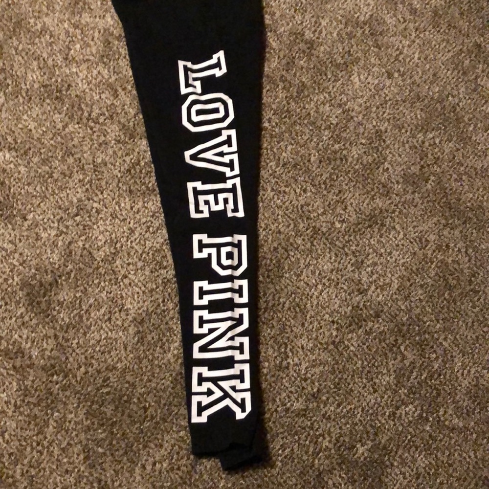 VS Pink yoga leggings